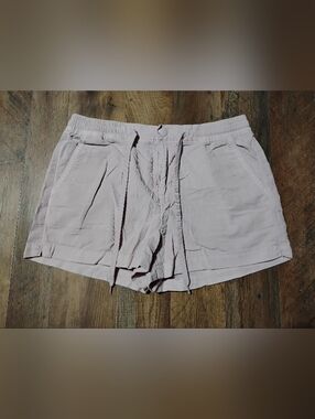 American Eagle Outfitters EUC Light Blush Drawstring Shorts Women's Size: S